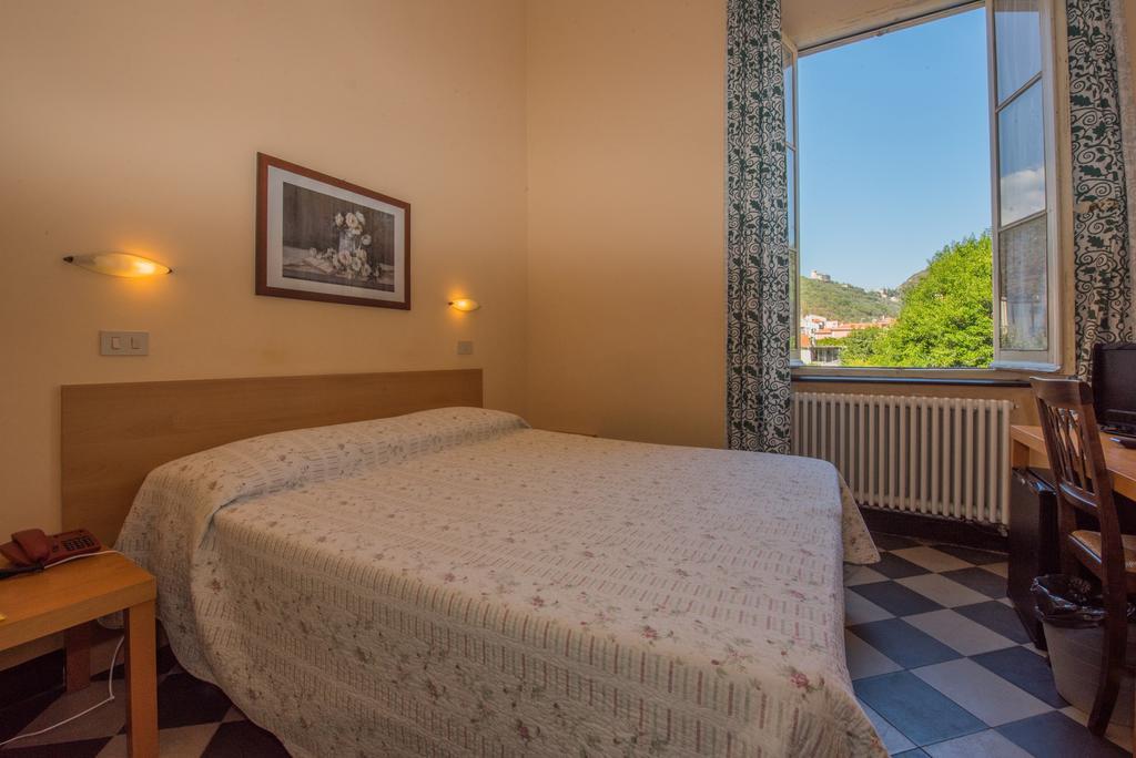 Hotel Florenz Finale Ligure Rom bilde
